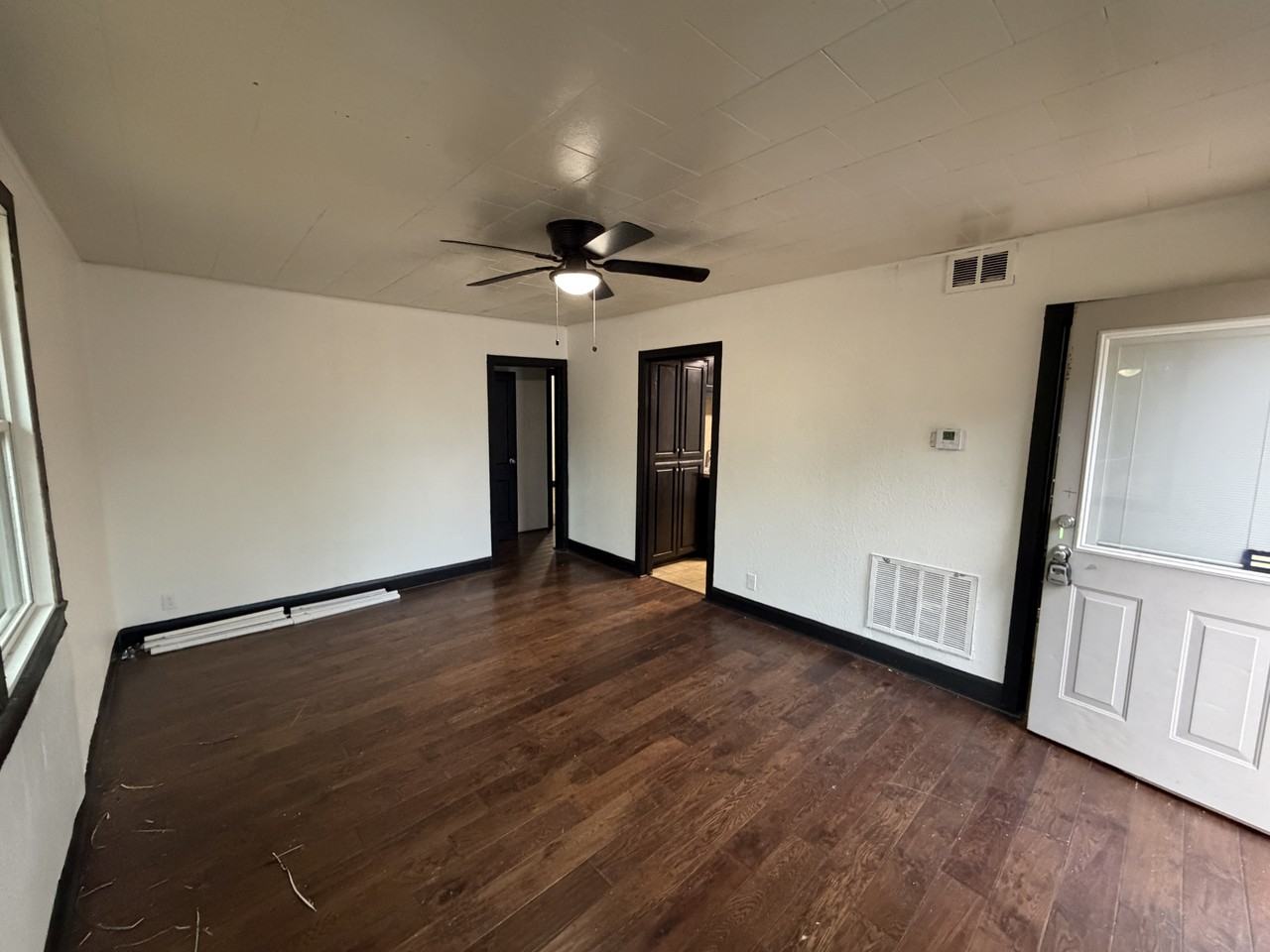 1015 E Wenonah Blvd #NA - Photo 3 of 14