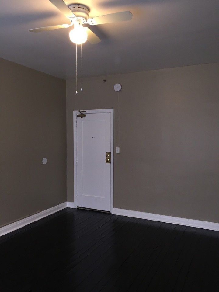 1725 N. Edgemont Street - Photo 2 of 23