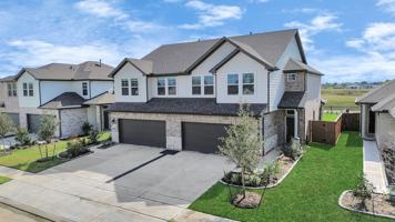 featured image of 21035 Shore Oak Dr