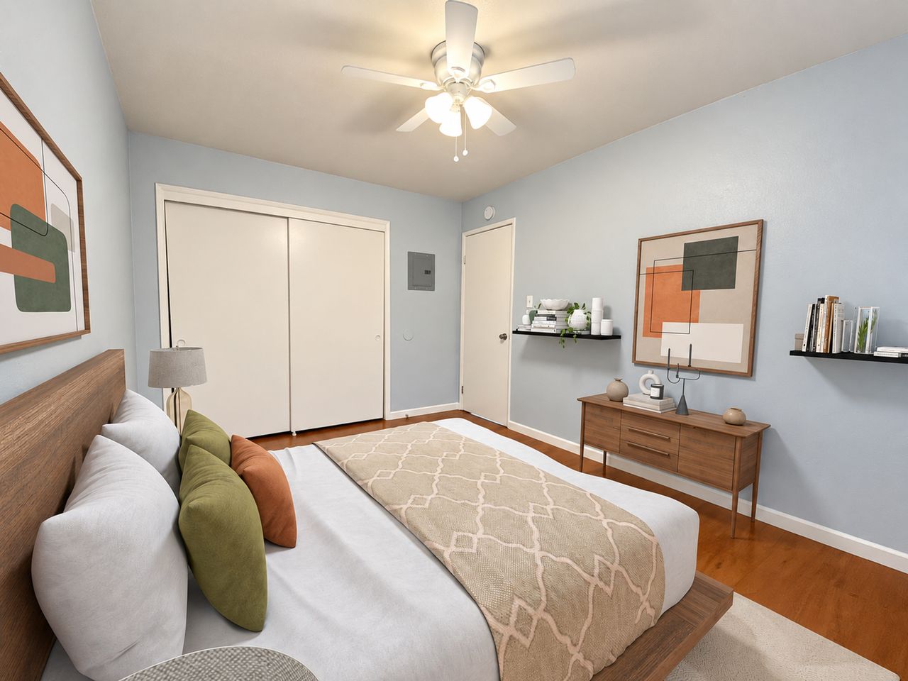 Lone Pine Apartments - Photo 2 of 23