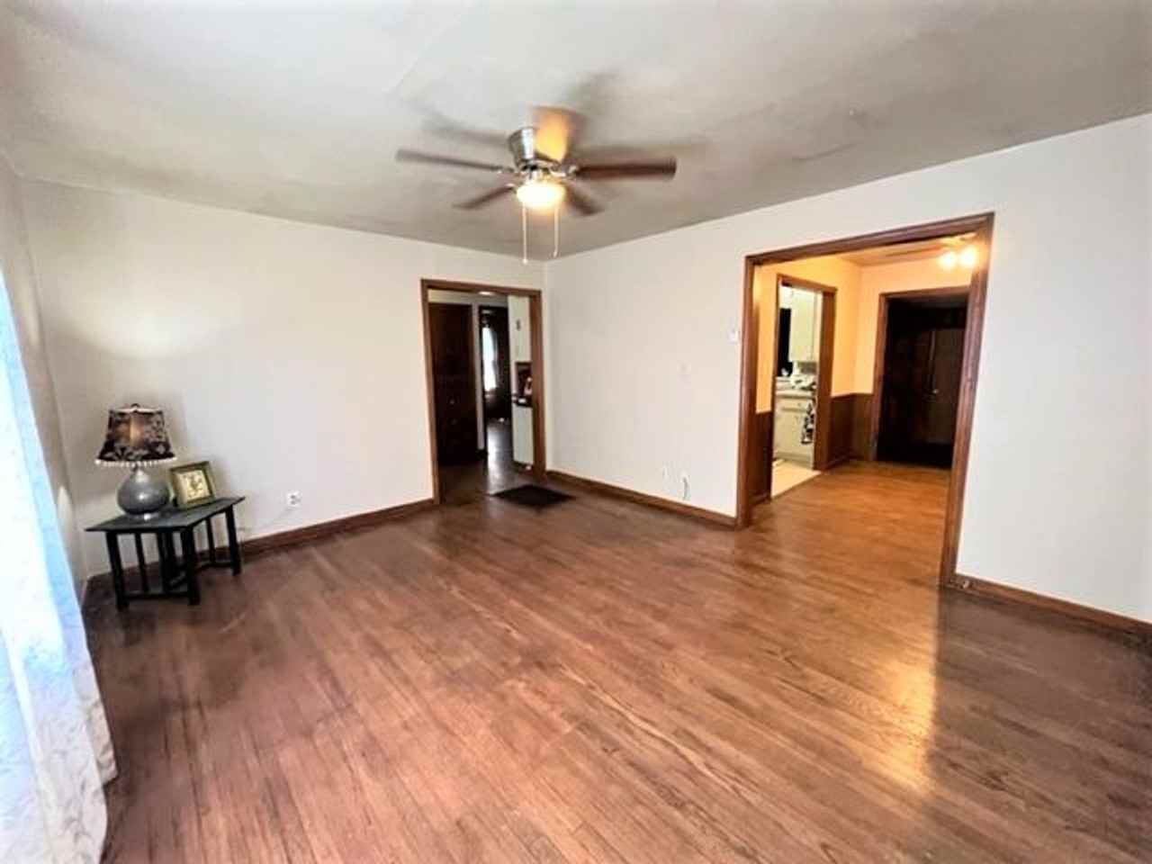 N10 - Photo 2 of 32
