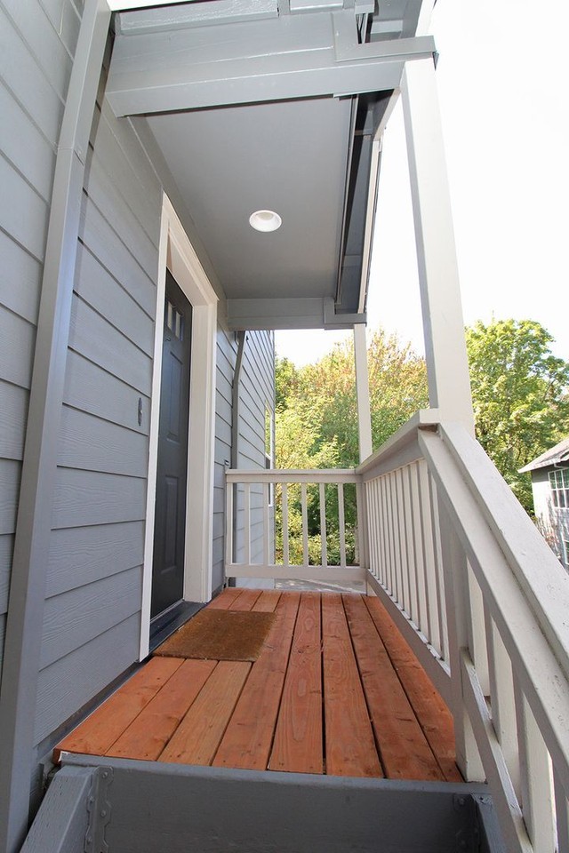 9711 Nw Miller Hill Dr - Photo 3 of 27