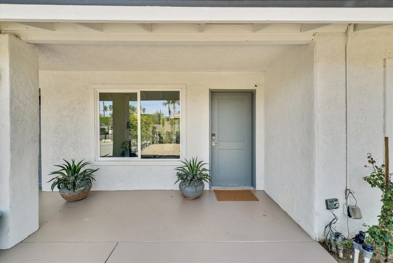 3967 E Sunny Dunes Rd #1 - Photo 4 of 39