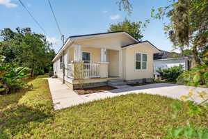 featured image of 867 Avery St #1