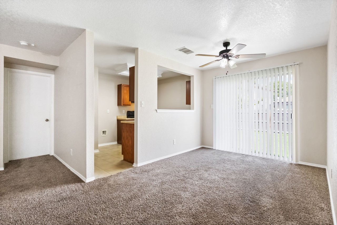 10015 Bermuda Palm - Photo 6 of 24