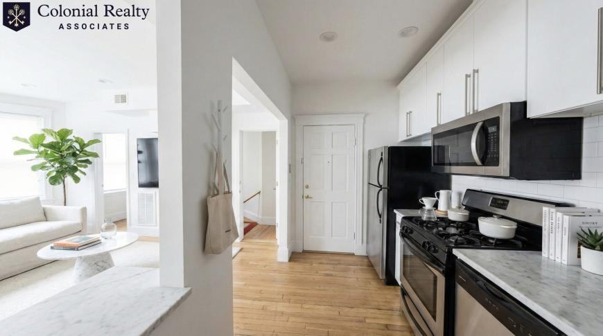 65 Babcock St - Photo 6 of 10