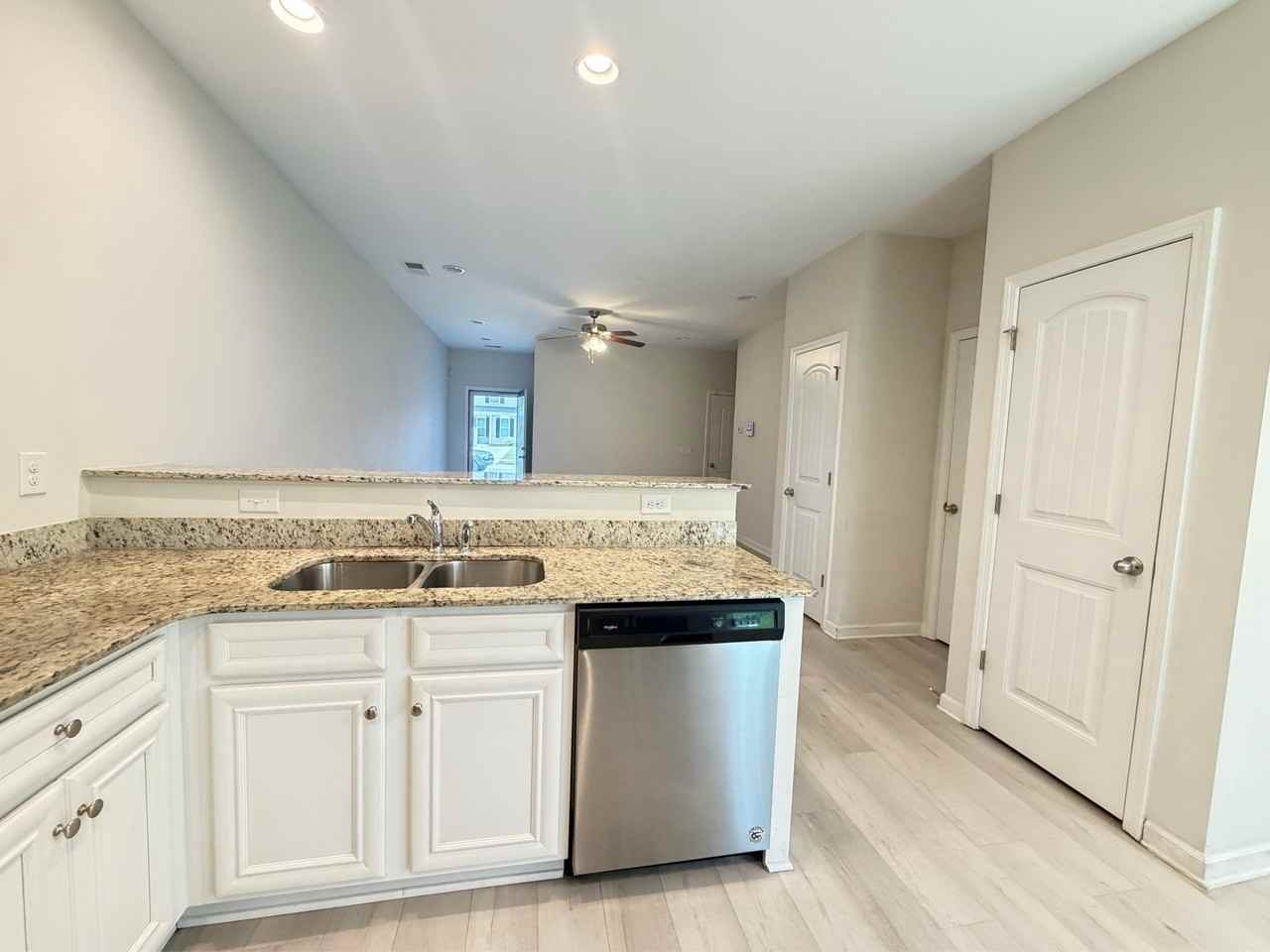 139 Silver Run Pl #1 - Photo 5 of 25