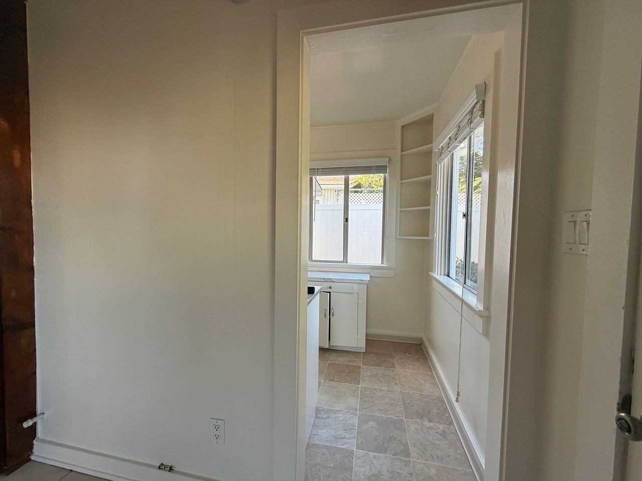 1770 Fortuna Ave - Photo 4 of 27