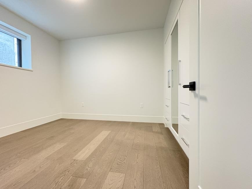 7495 Aubrey St Unit 1 - Photo 4 of 6