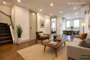 896 New York Ave - Photo 1 of 1