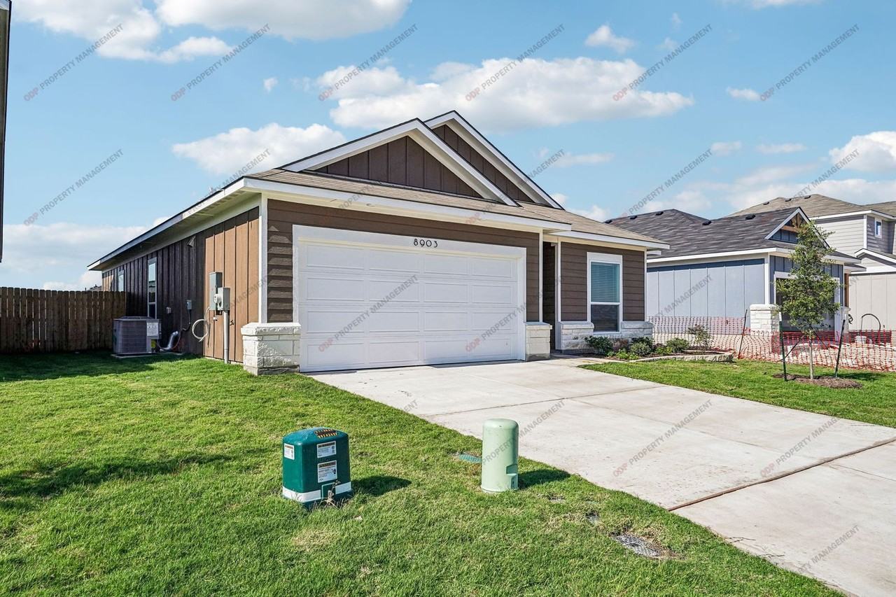 8903 Fritz Creek Dr - Photo 3 of 35
