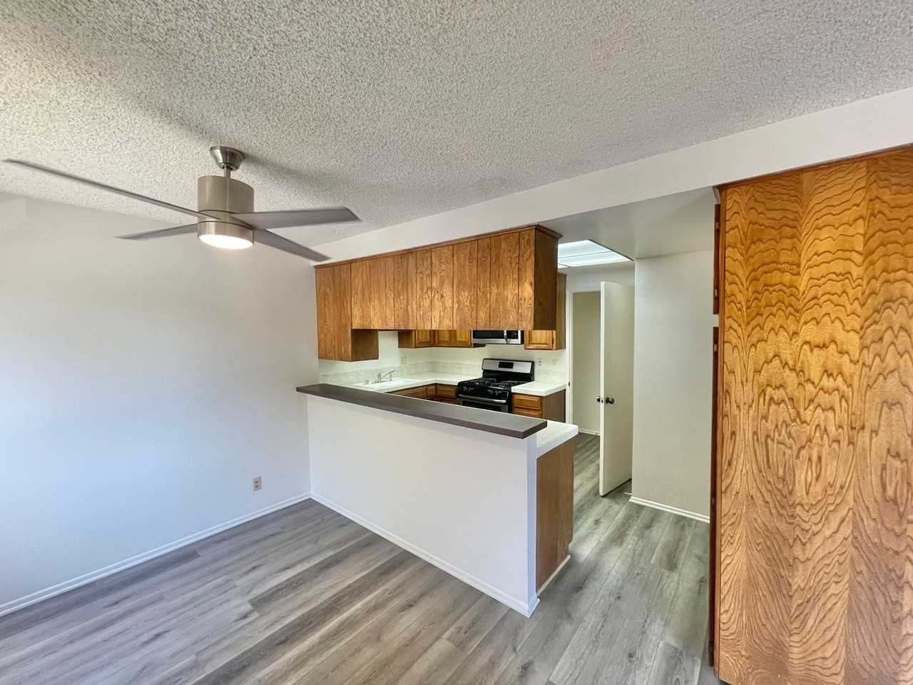 12120 Texas Ave - Photo 4 of 11