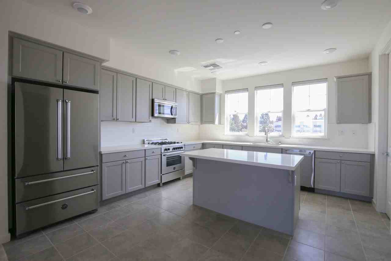 838 Galt Ter #2 - Photo 4 of 23