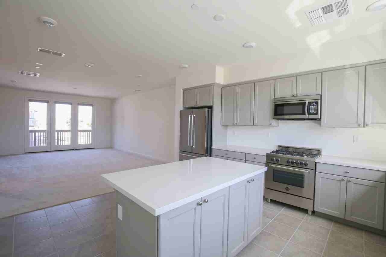 838 Galt Ter #2 - Photo 6 of 23