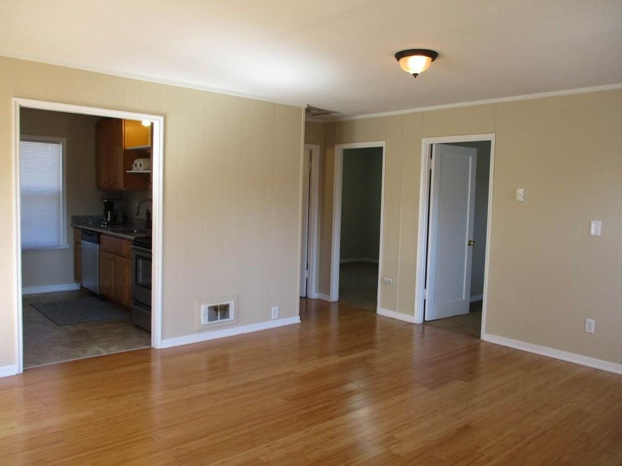 3309 Tarabochia St - Photo 5 of 23