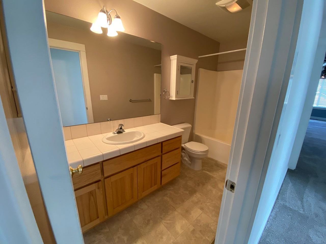 20646 Hummingbird Ln - Photo 2 of 34