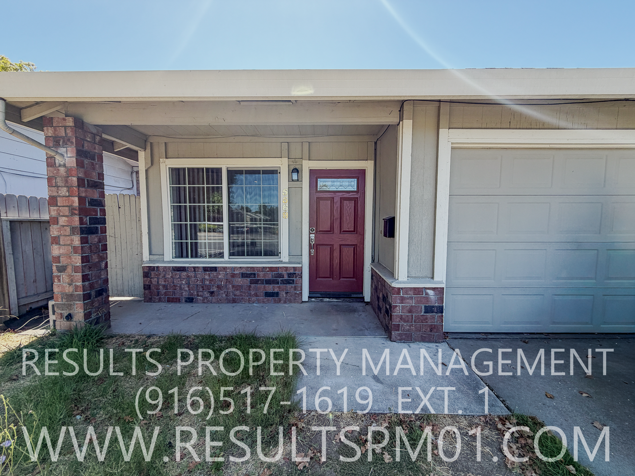 5568 Hillsdale Blvd - Photo 2 of 15