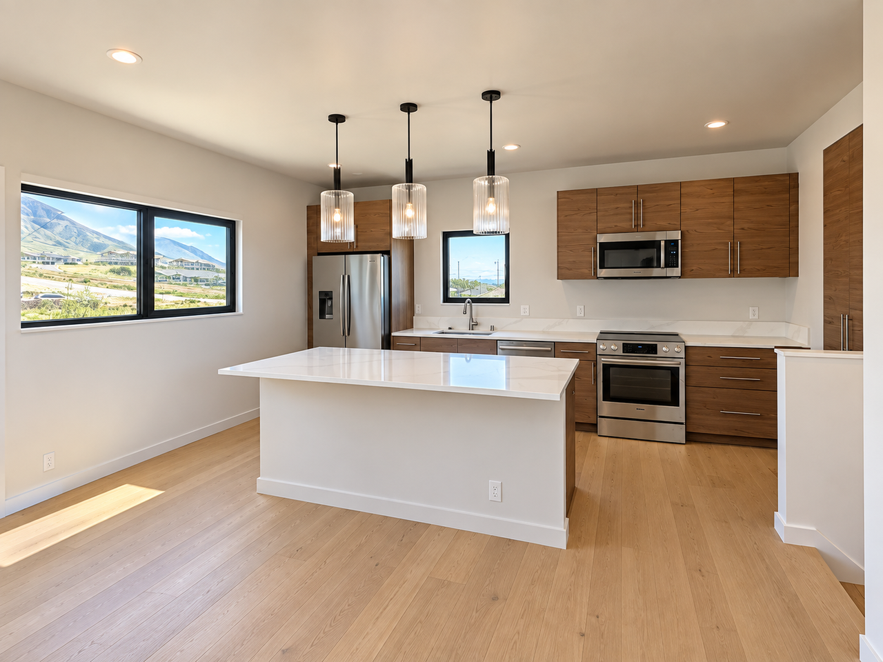 1343 Kahoma St #A - Photo 4 of 13