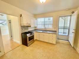 featured image of 2624 Sutter St