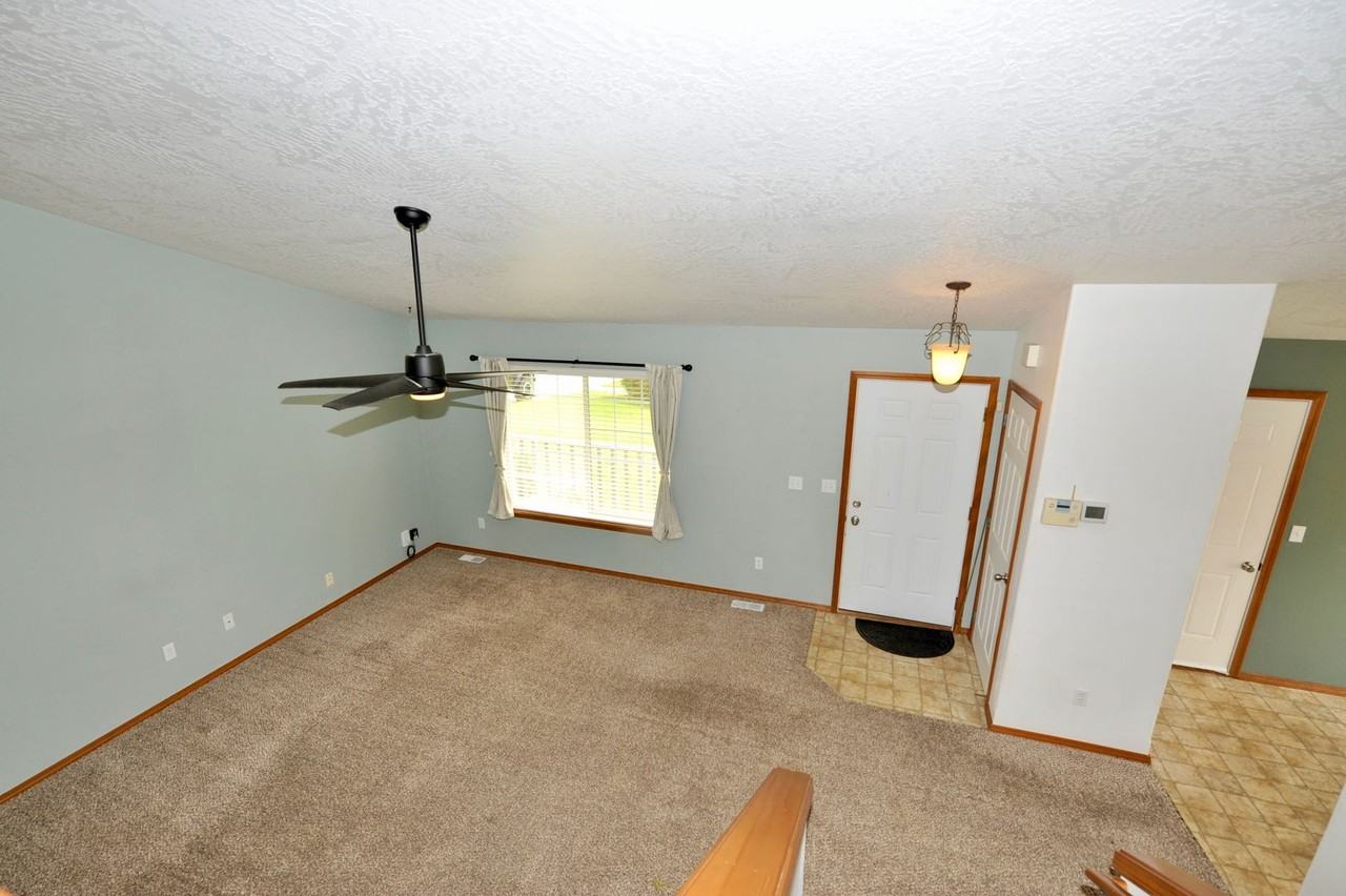 7682 N Joanna Dr - Photo 6 of 38