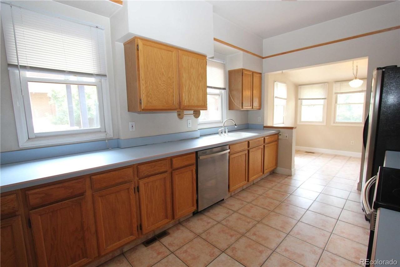 1375 Madison St - Photo 5 of 12