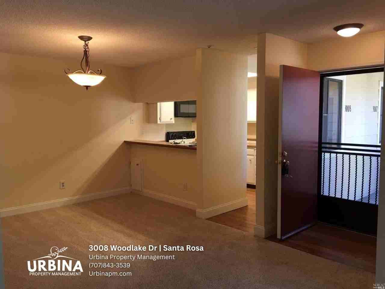 3008 Woodlake Dr - Photo 2 of 12