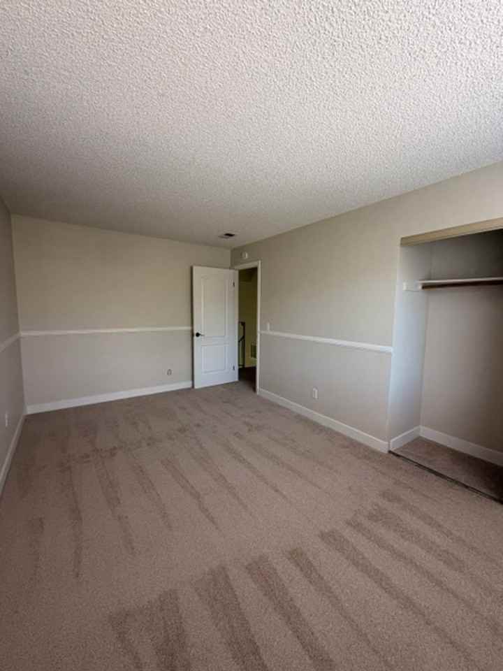 1312 Jasmine Cir - Photo 6 of 12