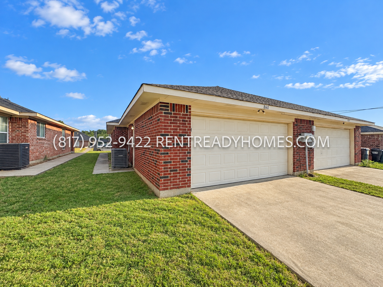 860 Potomac Dr - Photo 2 of 18