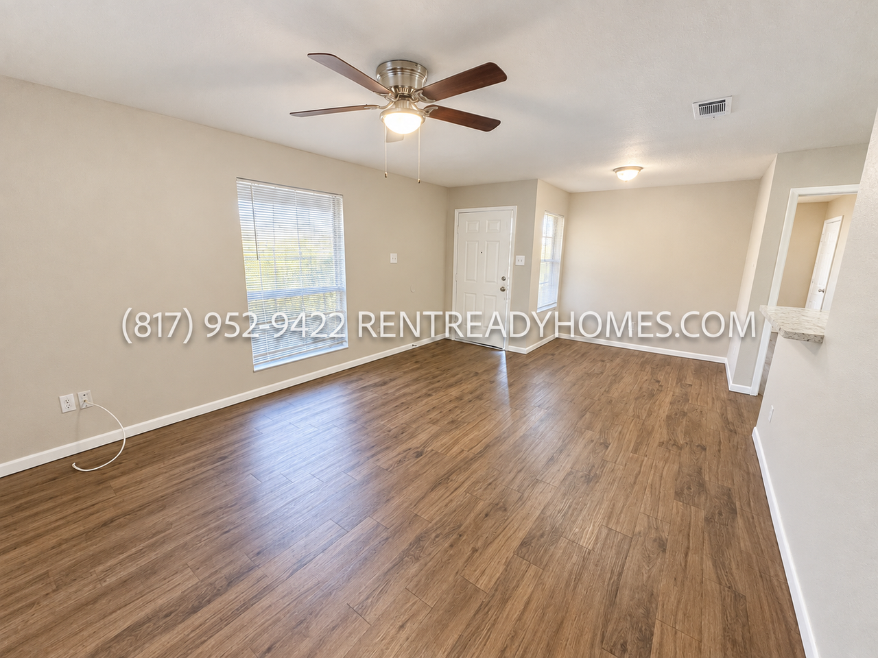 860 Potomac Dr - Photo 3 of 18
