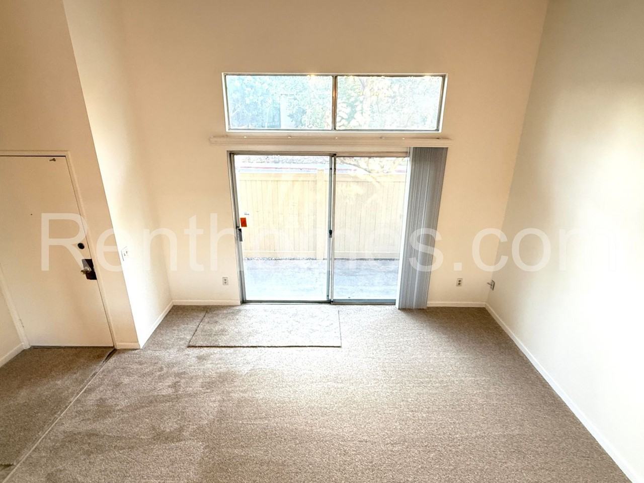 2764 Meadow Lark Dr - Photo 4 of 32
