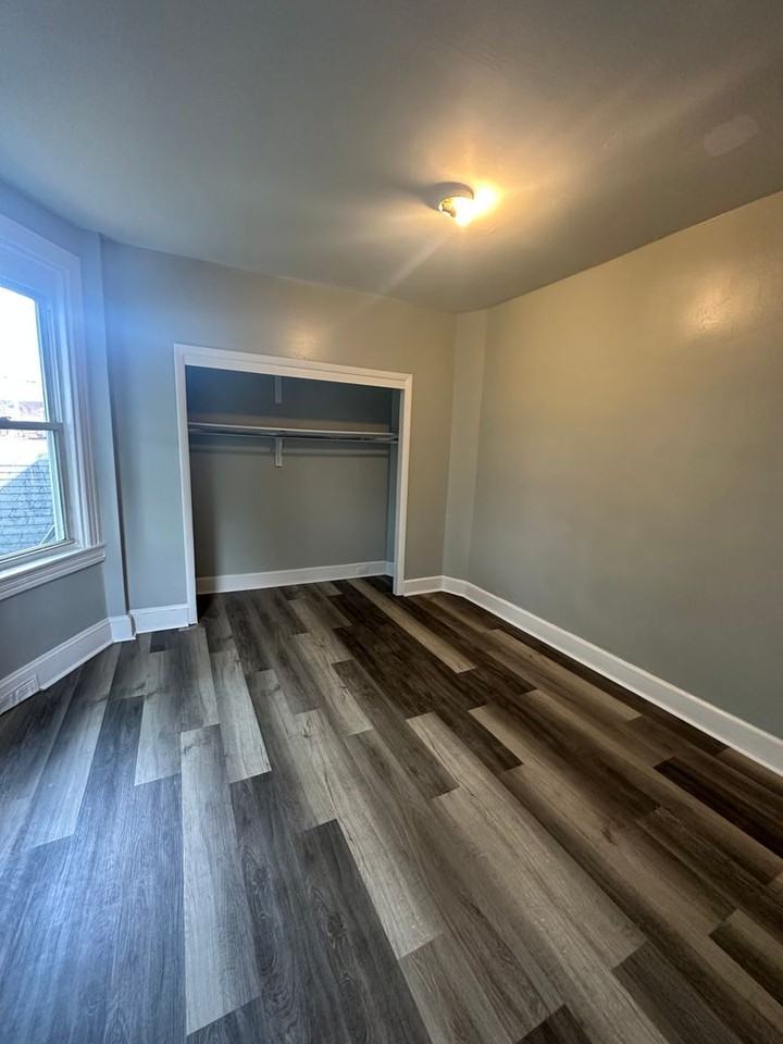 69 Macdade Blvd - Photo 6 of 10