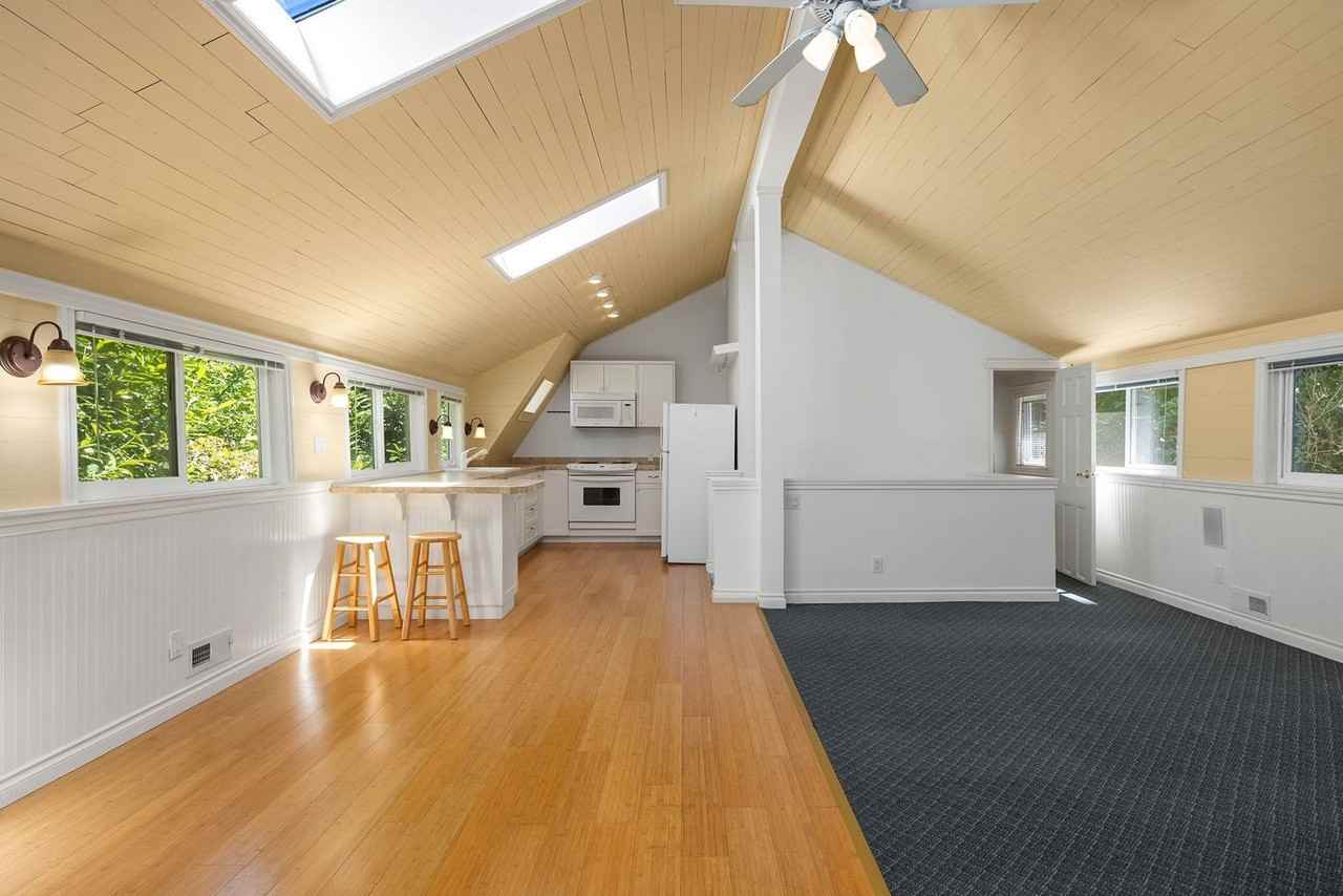 8760B Grand Ave Ne - Photo 5 of 5