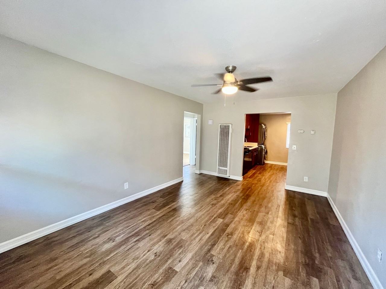4241 Euclid Ave - Photo 3 of 9