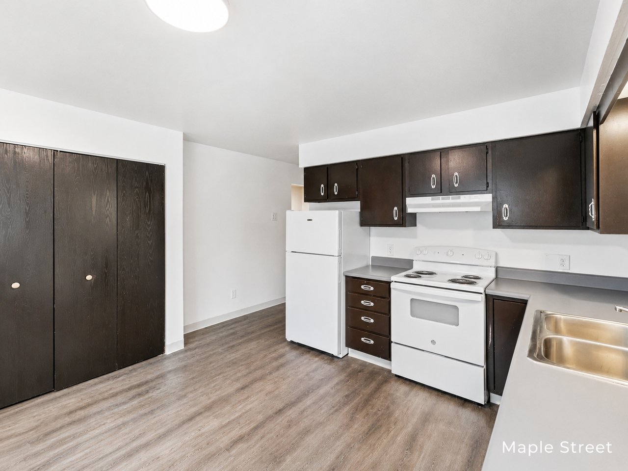 Maple Street Apartments  Unit 8— Fall Special: $700 Off Your Move - Photo 2 of 10