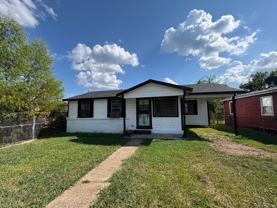 3023 Oak Forest Ln - Photo 1 of 1
