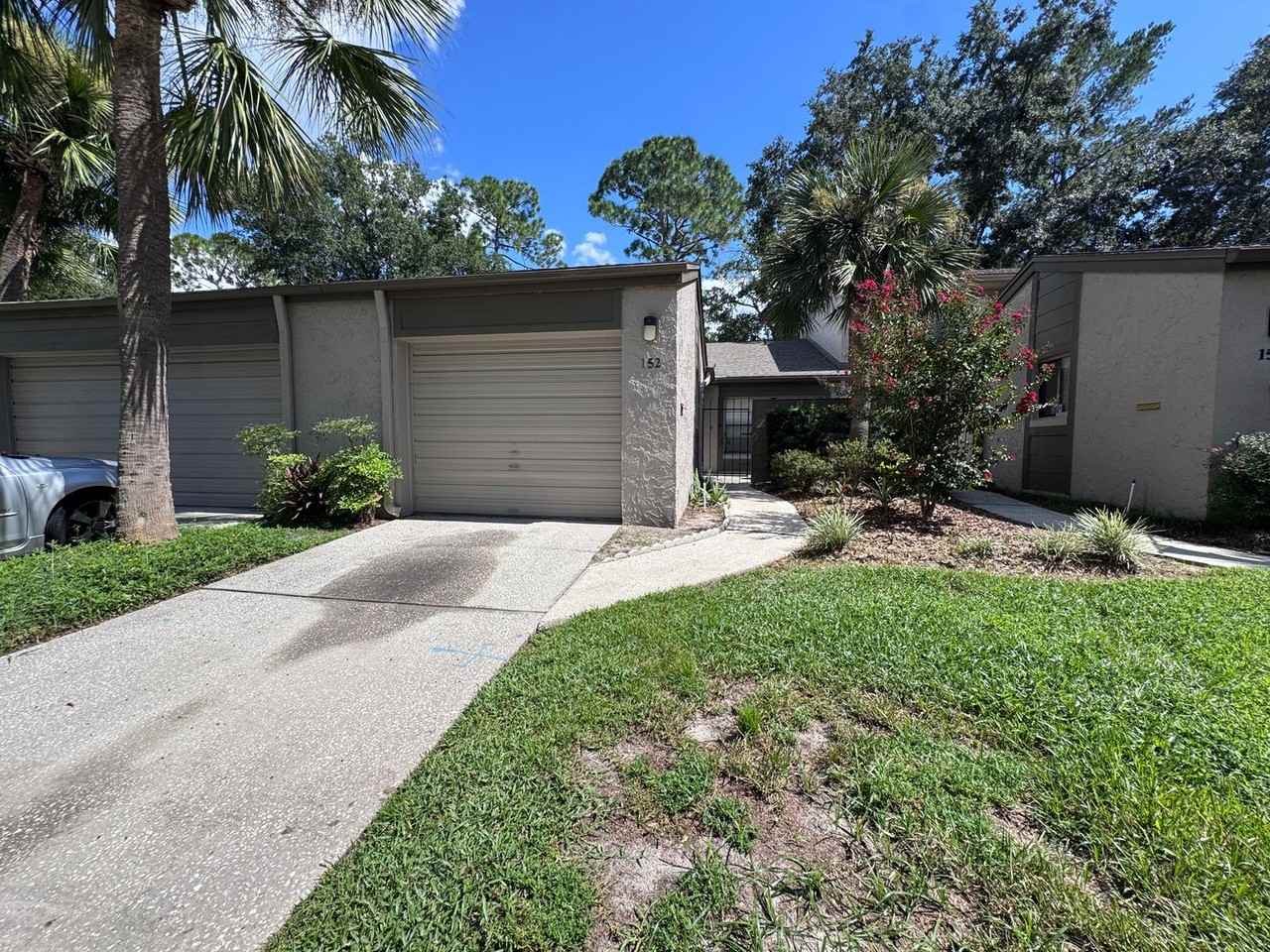 152 Carolwood Blvd - Photo 2 of 42