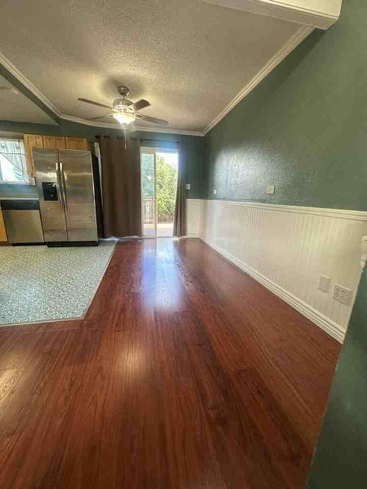 7370 Sugarloaf Ter - Photo 5 of 17