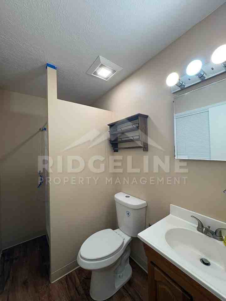 1654 Garfield St - Photo 7 of 13