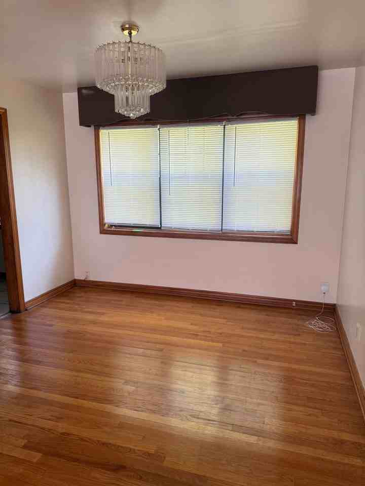 5505 Grand Ave - Photo 7 of 14