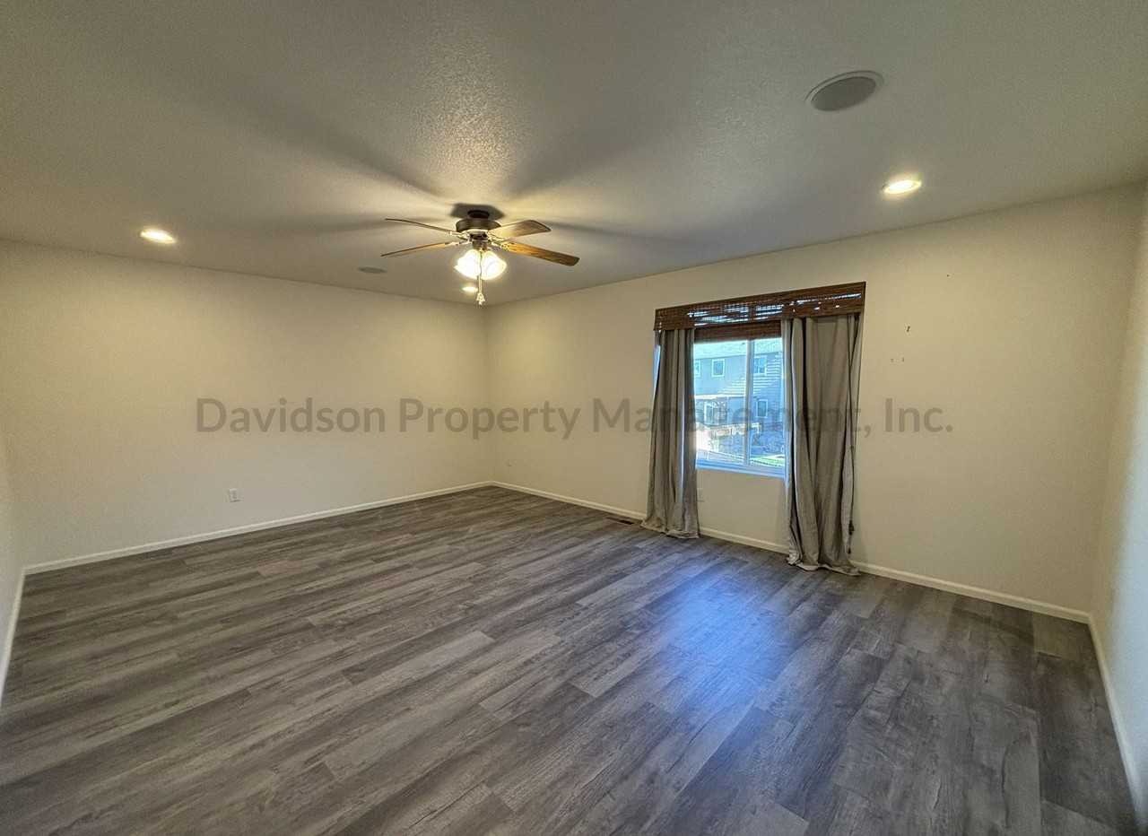 7528 Muhly Ct - Photo 6 of 12