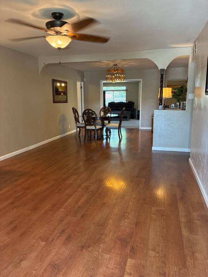 2209 Utah St Ne - Photo 3 of 30