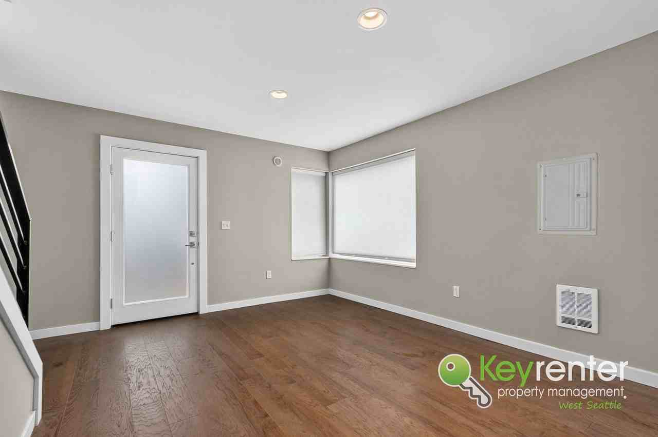 4107 Sw Oregon St - Photo 5 of 50