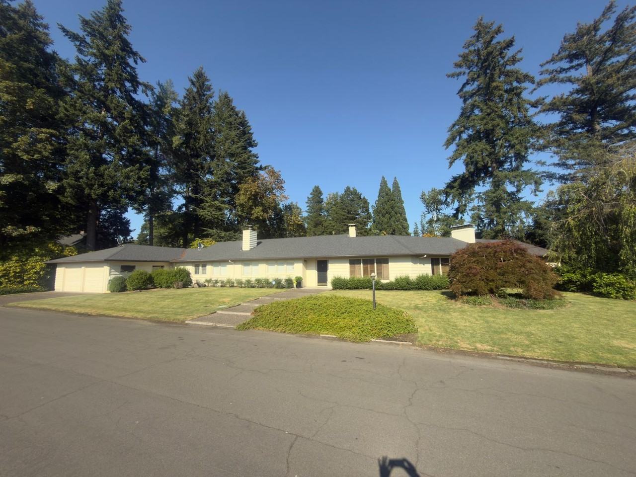 3900 Sw 75th Ave - Photo 2 of 16