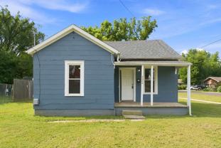 2424 W Elm St - Photo 1 of 1