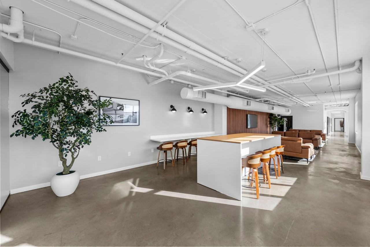 24 Longview - Photo 5 of 20