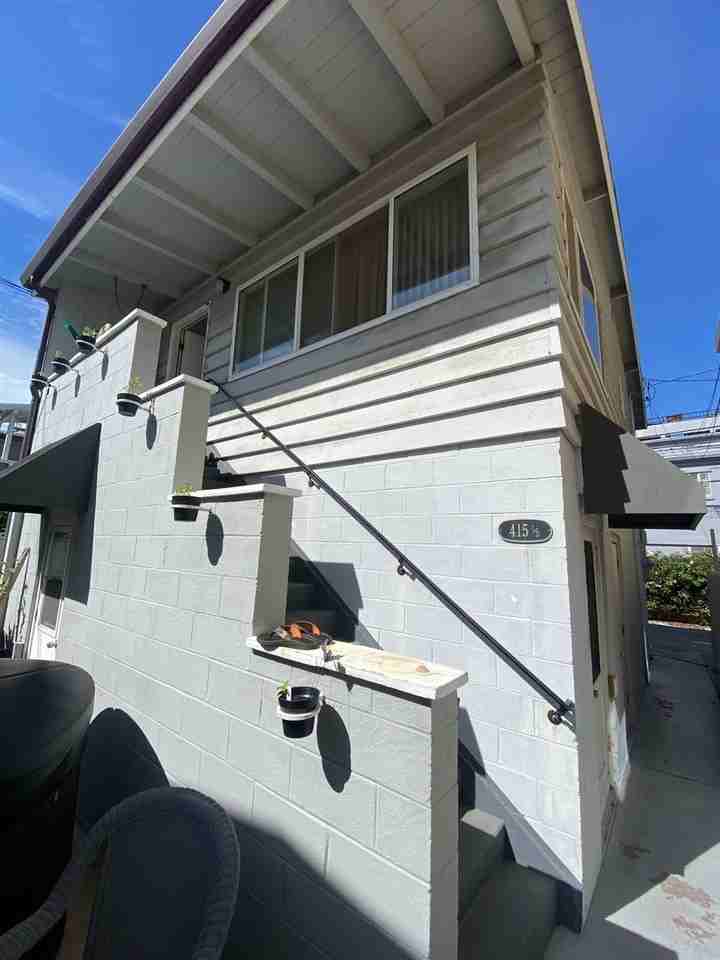 415 1/2 Ocean Ave - Photo 6 of 10