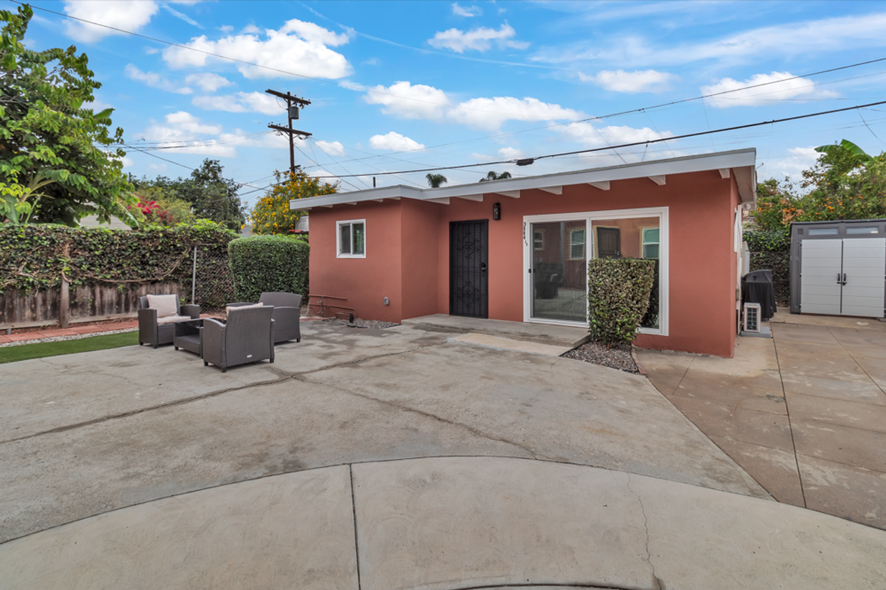 3964 1/2 La Salle Ave - Photo 3 of 21