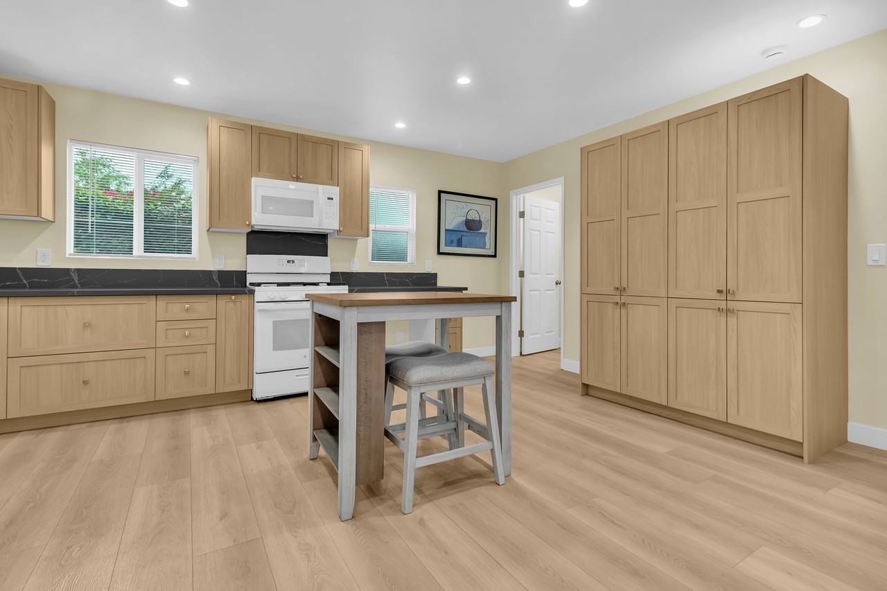 3964 1/2 La Salle Ave - Photo 5 of 21