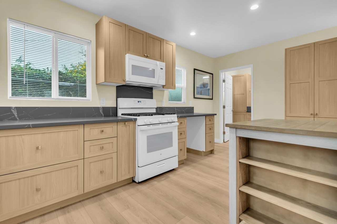 3964 1/2 La Salle Ave - Photo 6 of 13