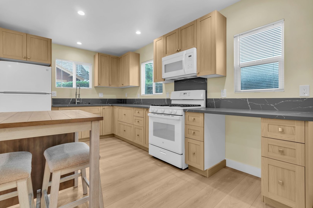 3964 1/2 La Salle Ave - Photo 5 of 13